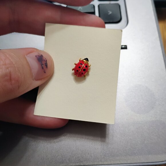 Mini Ladybug tie tack - Picture 1 of 3